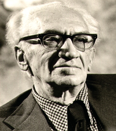 Author Immanuel Velikovsky